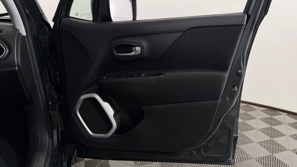Used 2021 Jeep Renegade Sport AWD/4WD image 29