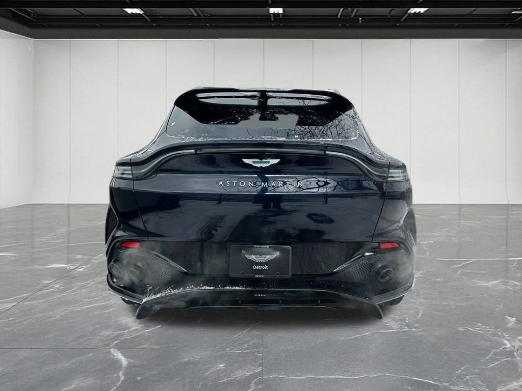 New 2026 Aston Martin DBX 707 image 7