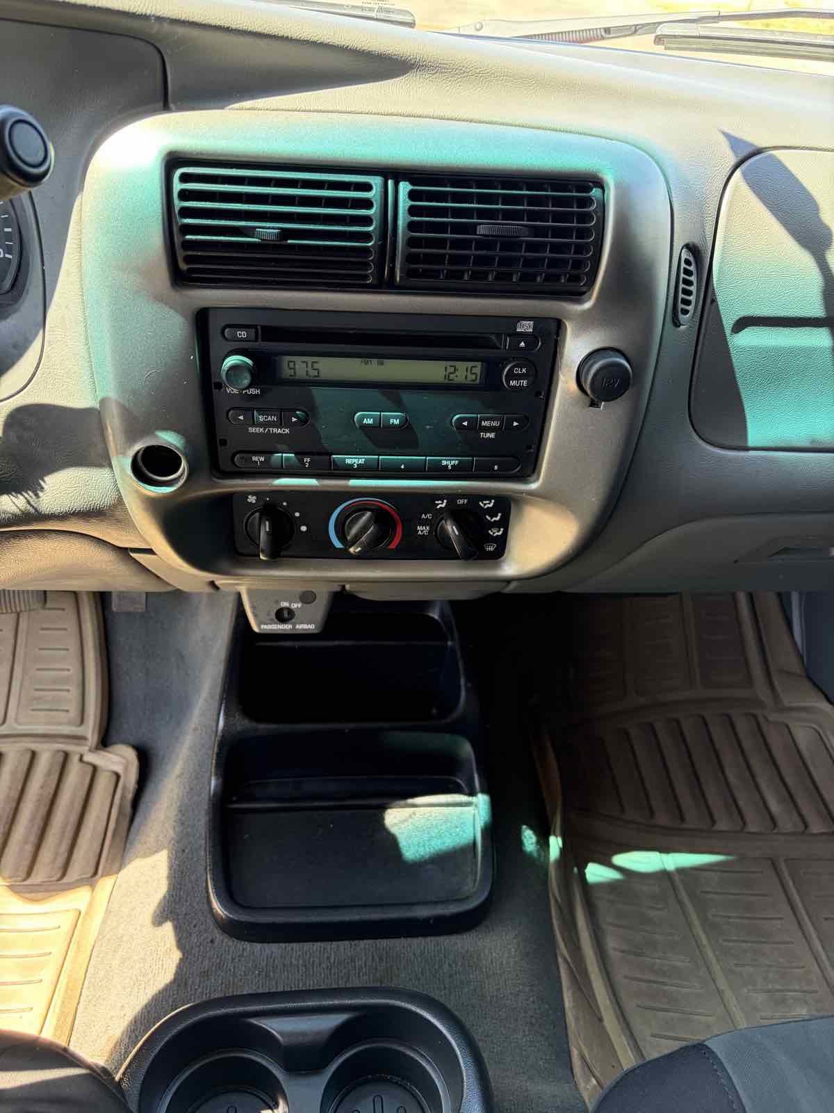 Used 2006 Ford Ranger XL image 17