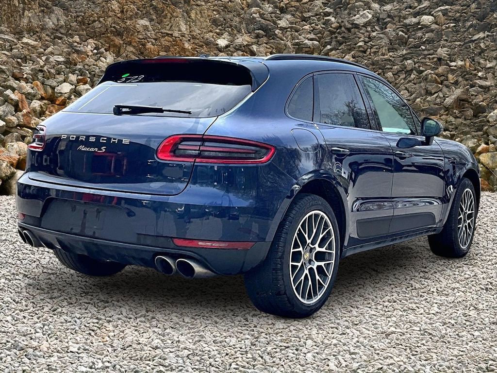 Used 2017 Porsche Macan S AWD/4WD image 2