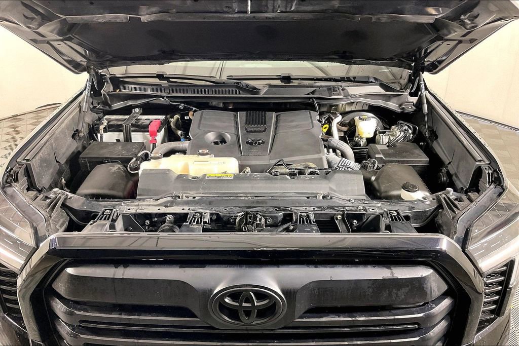 Used 2023 Toyota Tundra SR5 AWD/4WD image 12