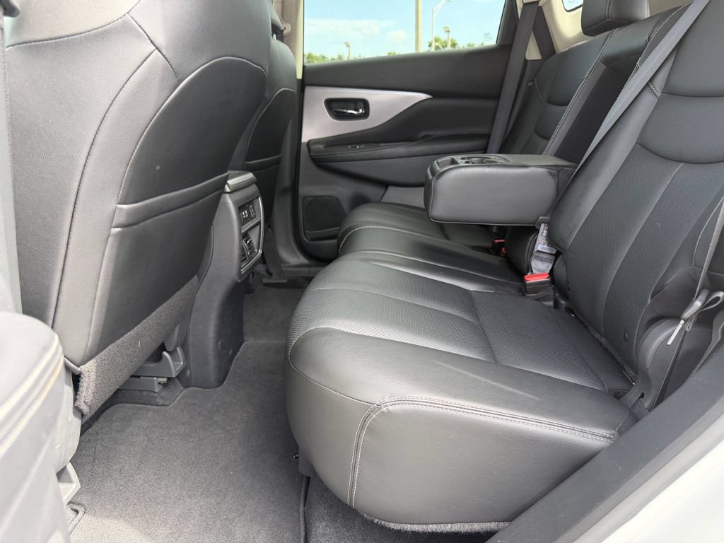 Used 2023 Nissan Murano SL w/ SL Moonroof Package FWD image 20