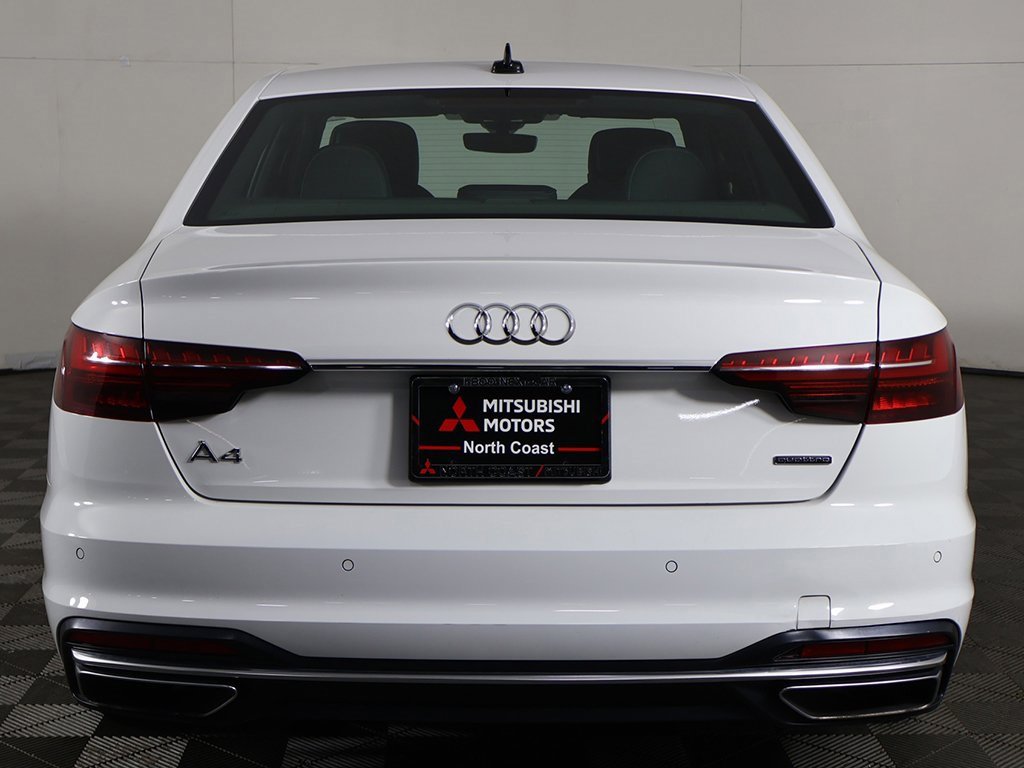 Used 2022 Audi A4 2.0T Premium Plus image 11