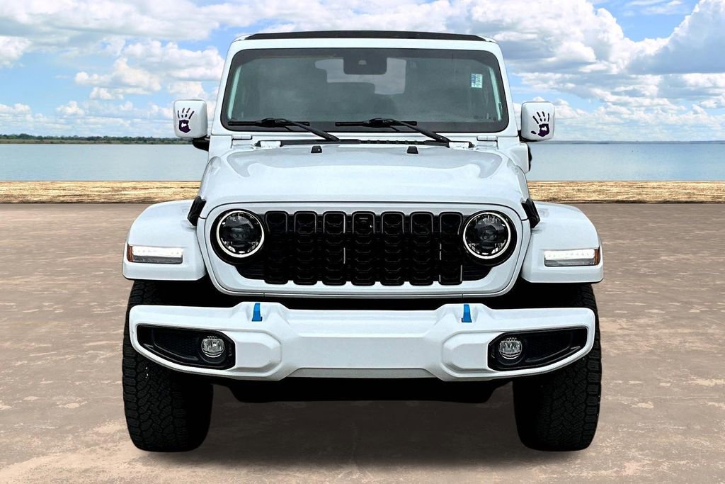 Used 2024 Jeep Wrangler High Altitude AWD/4WD image 2
