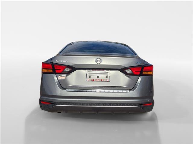 Used 2022 Nissan Altima 2.5 SV image 4
