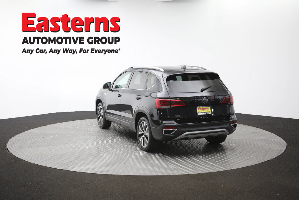 Used 2024 Volkswagen Taos SE FWD image 65