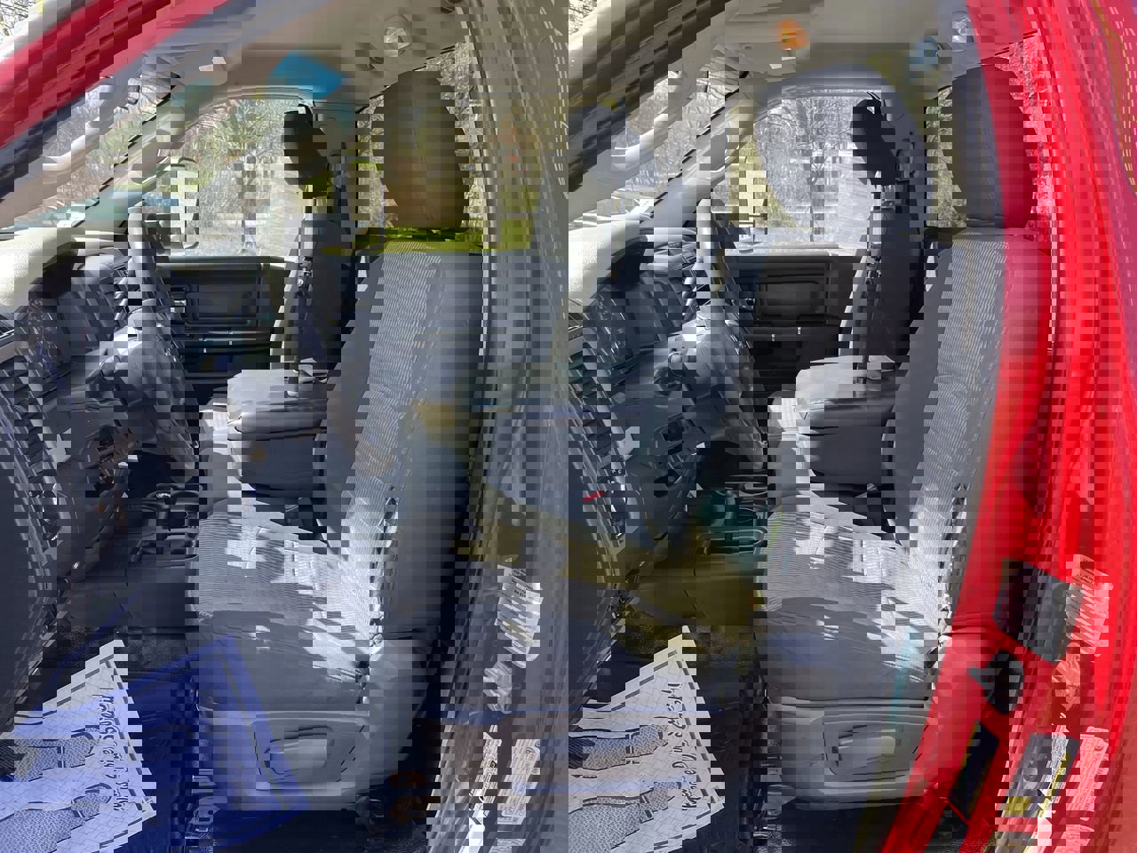 Used 2012 RAM 5500 4x4 Regular Cab w/ PWR & Remote Entry Group image 26