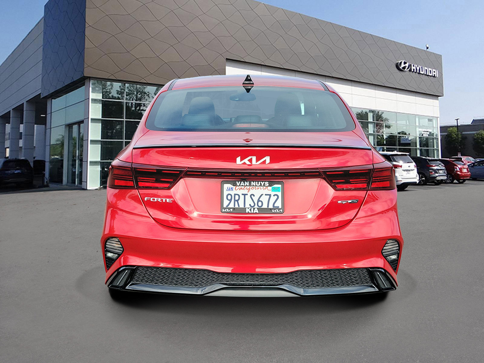 Used 2024 Kia Forte GT-Line FWD image 4