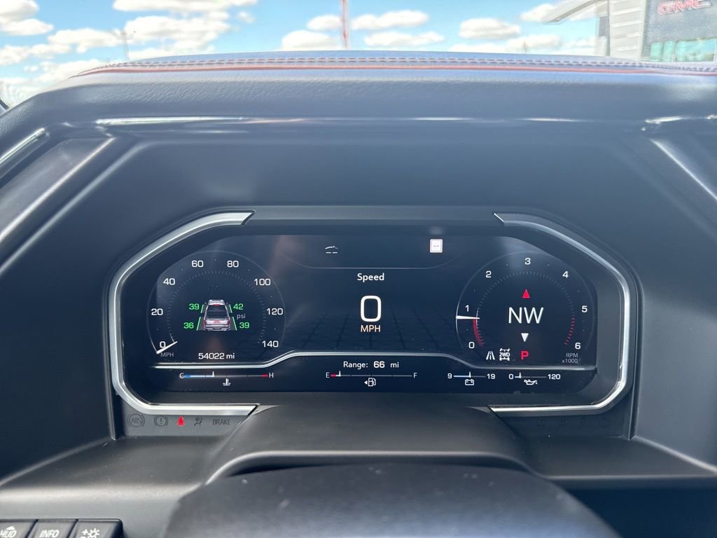 Used 2023 GMC Sierra 1500 AT4 w/ AT4 Premium Package image 25