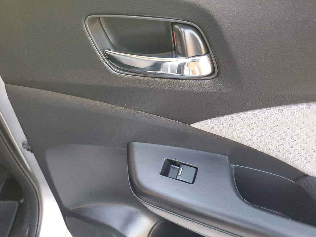 Used 2015 Honda CR-V EX image 48