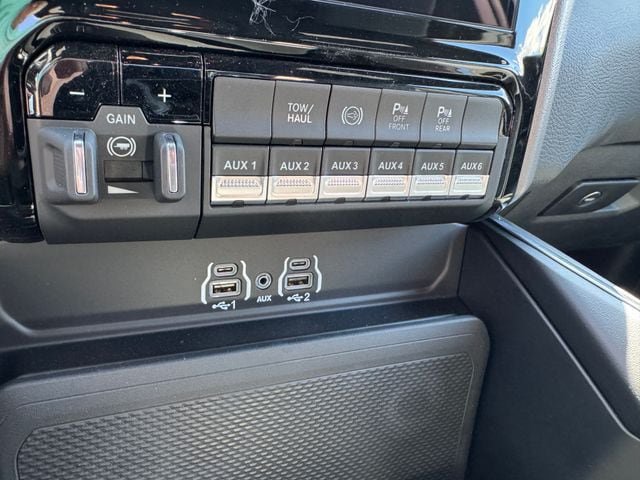 New 2026 RAM 2500 Big Horn AWD/4WD image 46