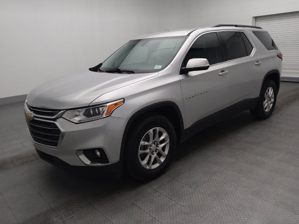 Used 2019 Chevrolet Traverse LT image 2