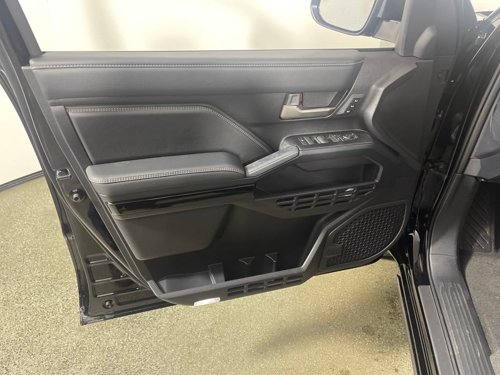 New 2026 Toyota 4Runner Limited image 17