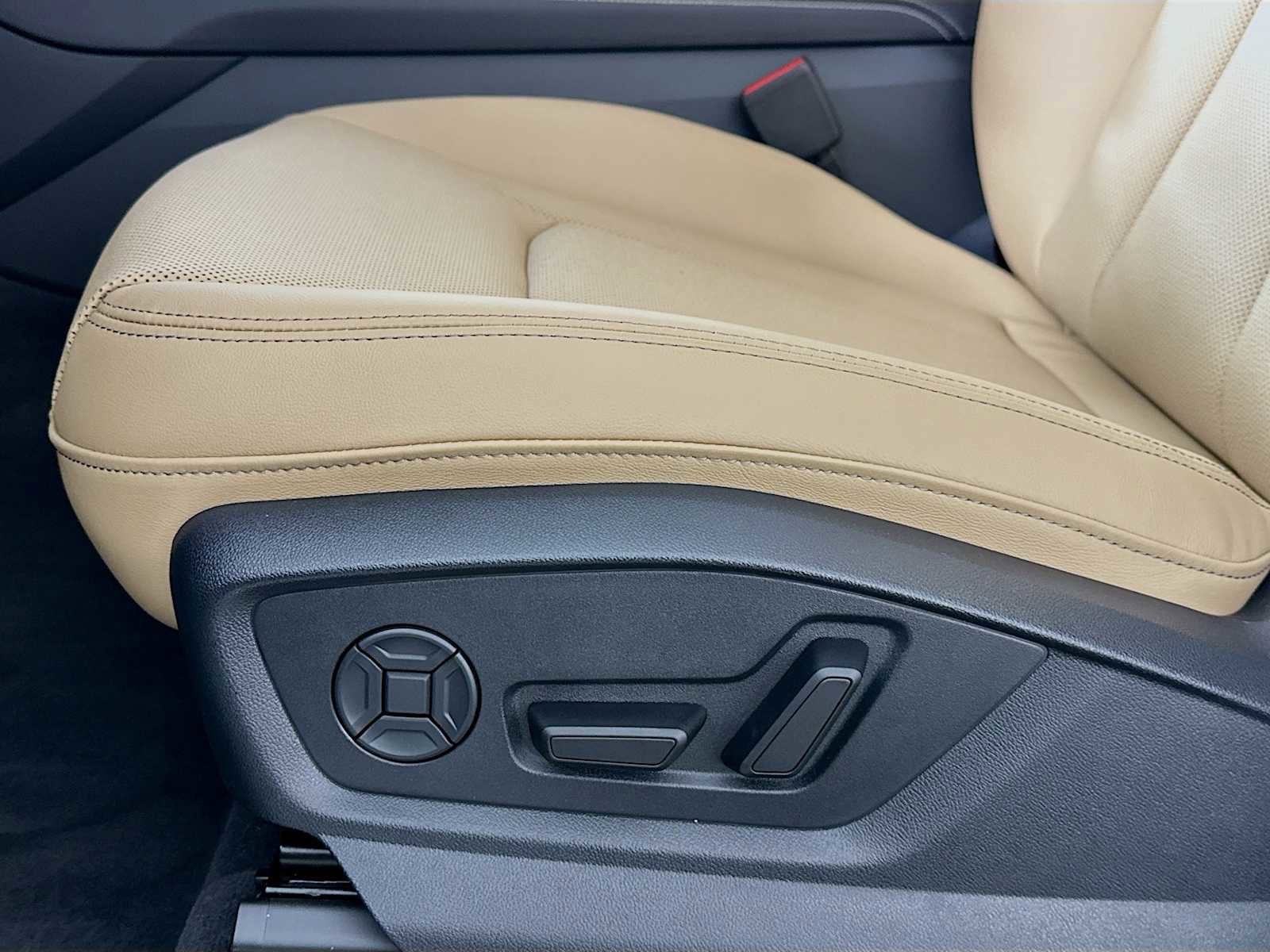 New 2026 Audi Q7 2.0T Premium Plus image 18