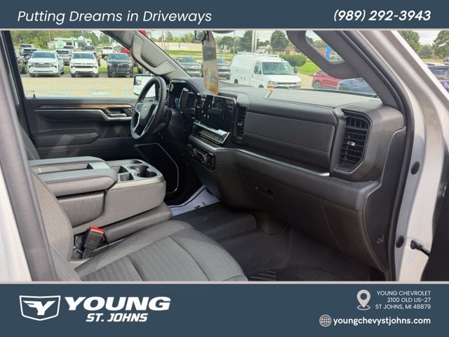 Certified 2022 Chevrolet Silverado 1500 LT AWD/4WD image 17