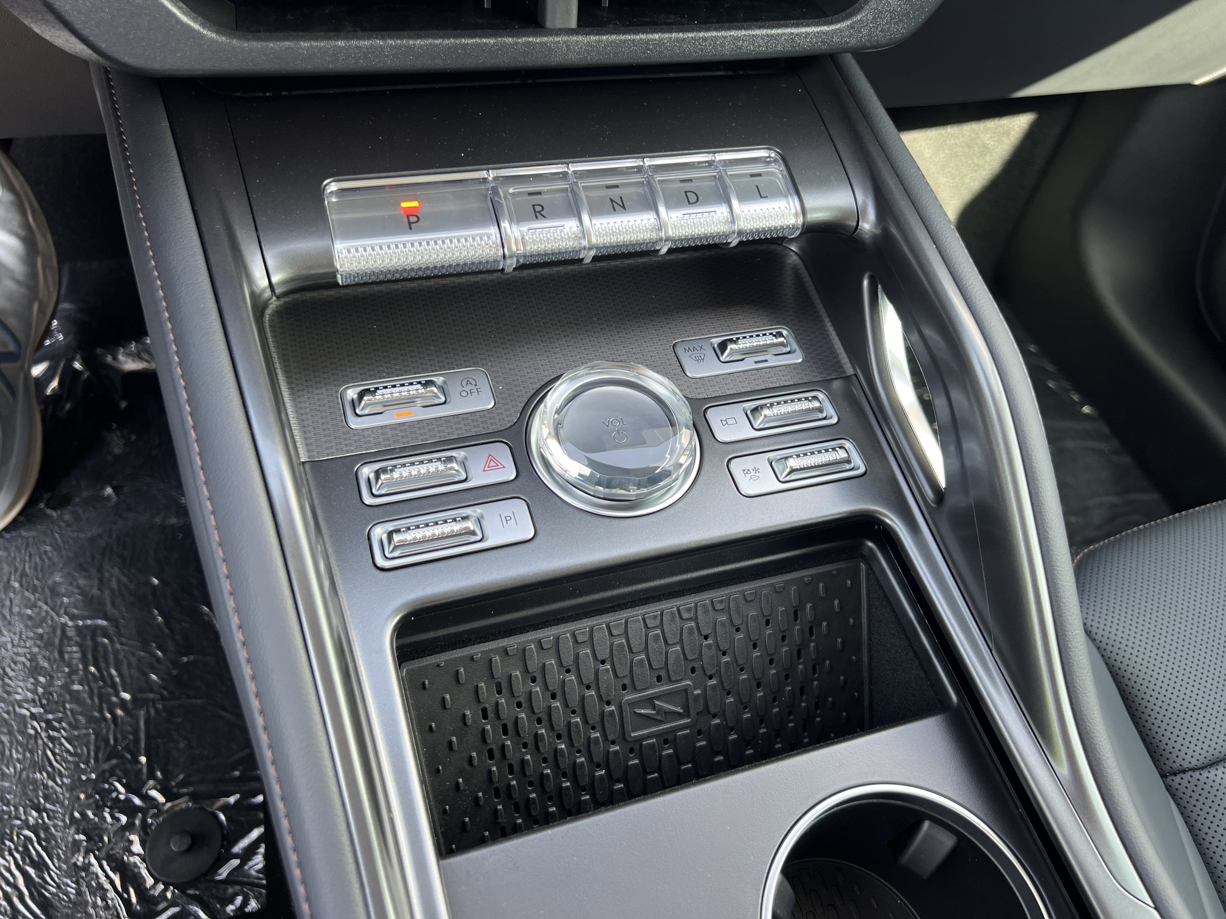 New 2026 Lincoln Nautilus Premier w/ Equipment Group 102A AWD/4WD image 21