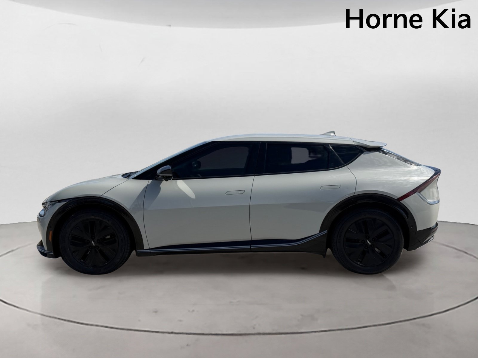 Certified 2023 Kia EV6 Wind w/ Wind Technology Package AWD/4WD image 6