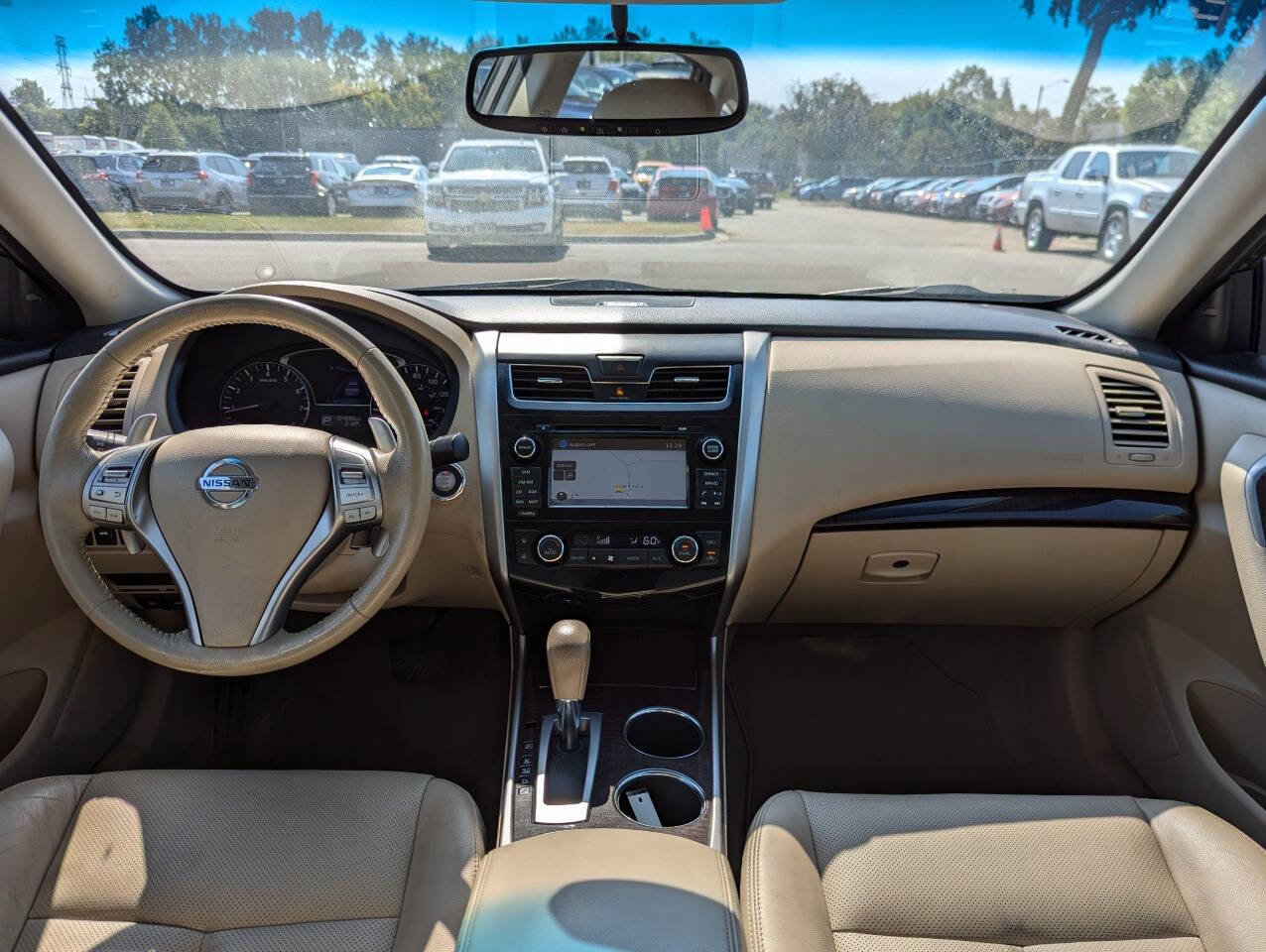 Used 2014 Nissan Altima 3.5 SL w/ Technology Package FWD image 4