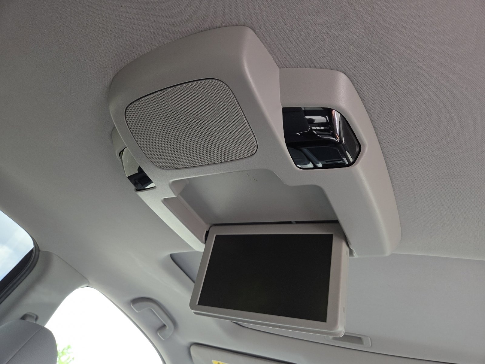 Used 2021 Honda Pilot Touring image 27