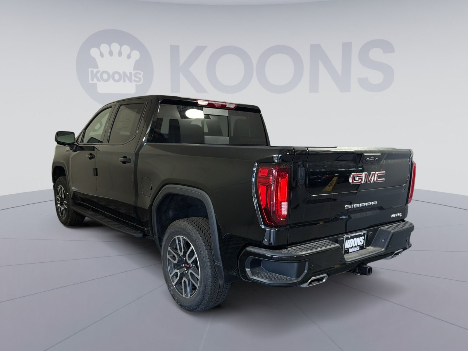 New 2026 GMC Sierra 1500 AT4 w/ AT4 Premium Package AWD/4WD image 4