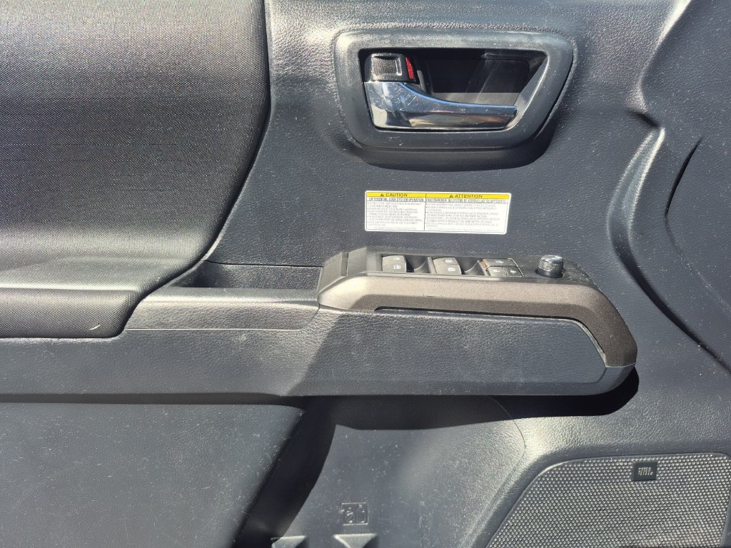 Used 2019 Toyota Tacoma TRD Pro AWD/4WD image 7