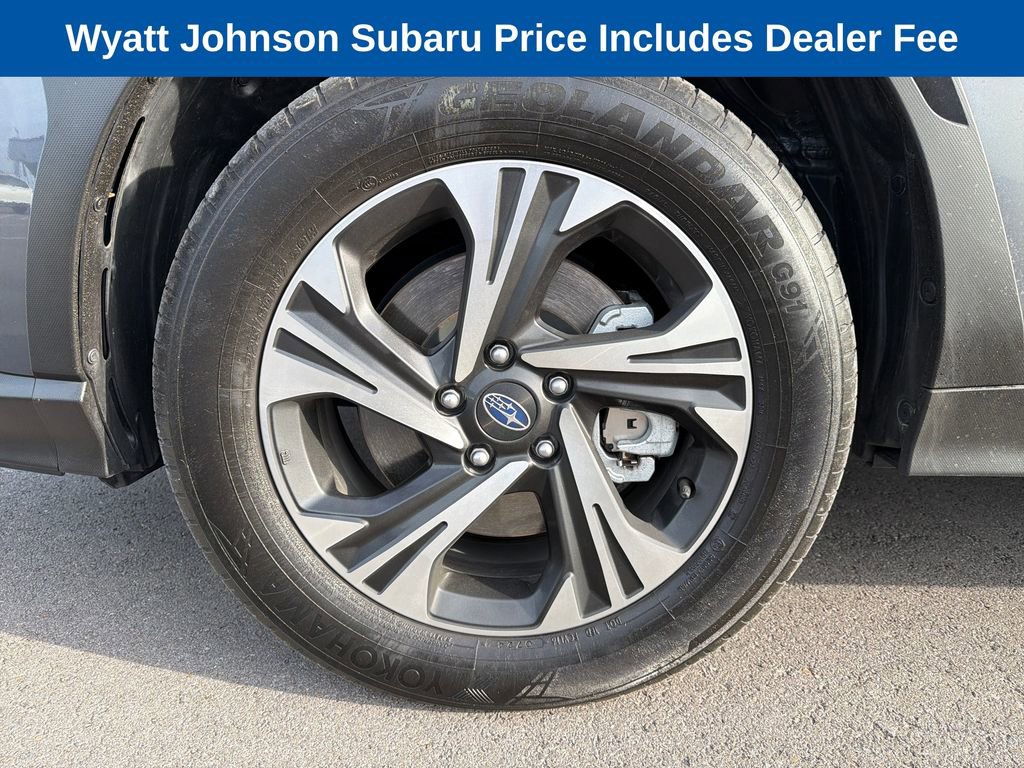Used 2024 Subaru Crosstrek 2.0i Premium AWD/4WD image 2