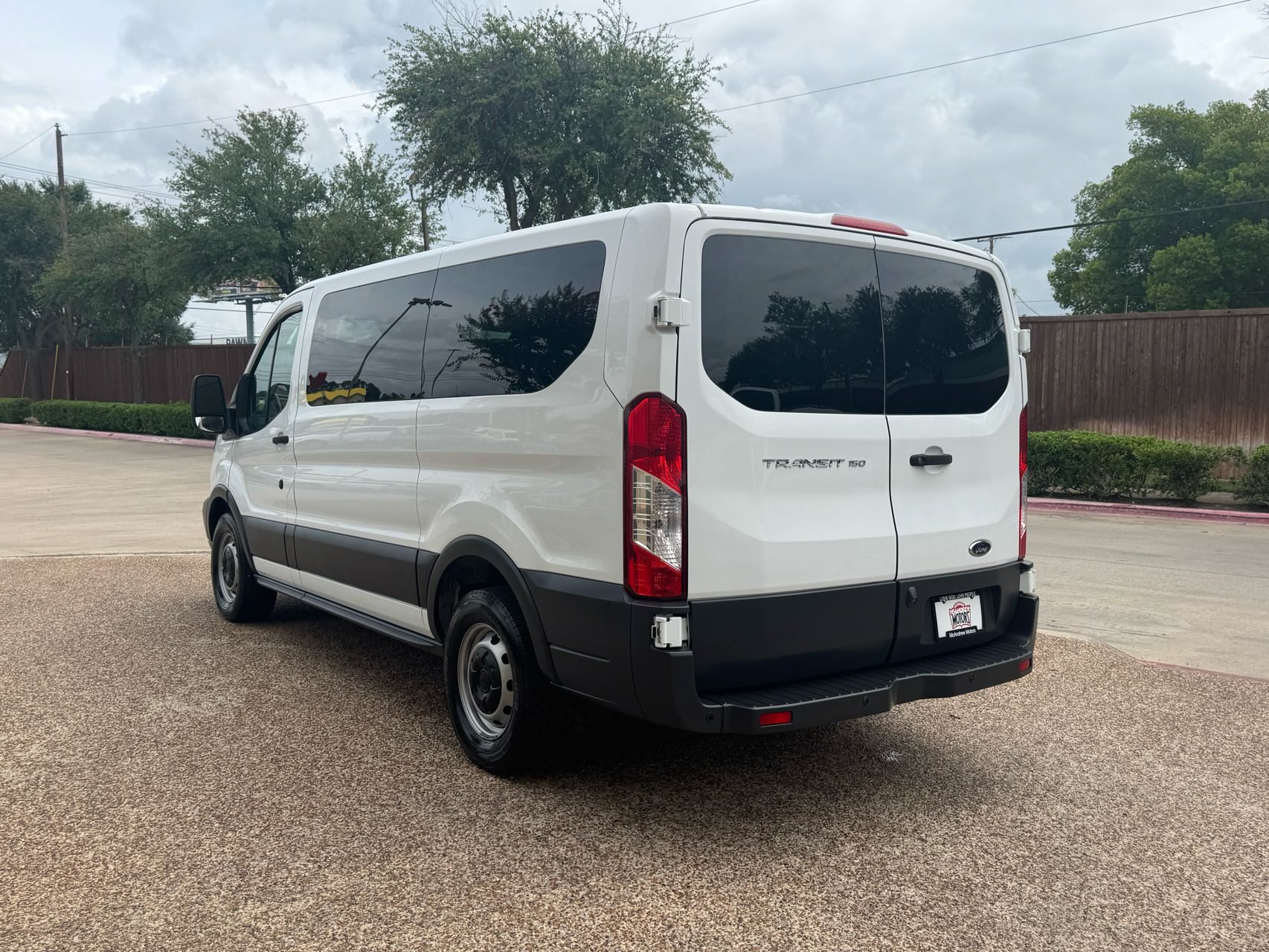 Used 2018 Ford Transit 150 XL RWD image 10