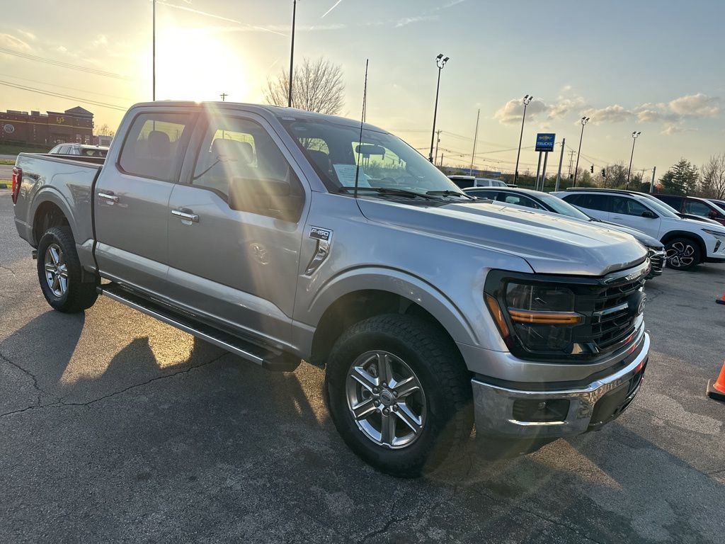 Used 2025 Ford F150 XLT w/ Equipment Group 301A Standard image 2