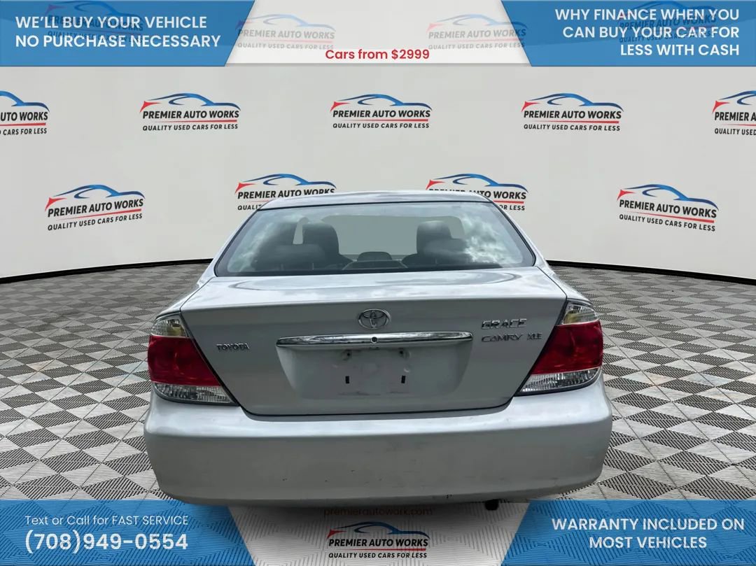 Used 2005 Toyota Camry LE FWD image 5