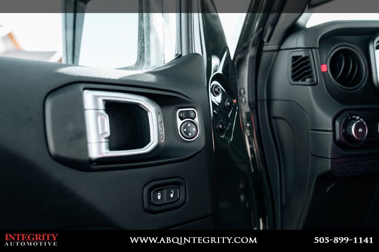 Used 2024 Jeep Wrangler Unlimited Rubicon 392 image 19