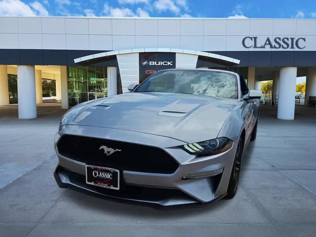 Used 2023 Ford Mustang Premium RWD image 3