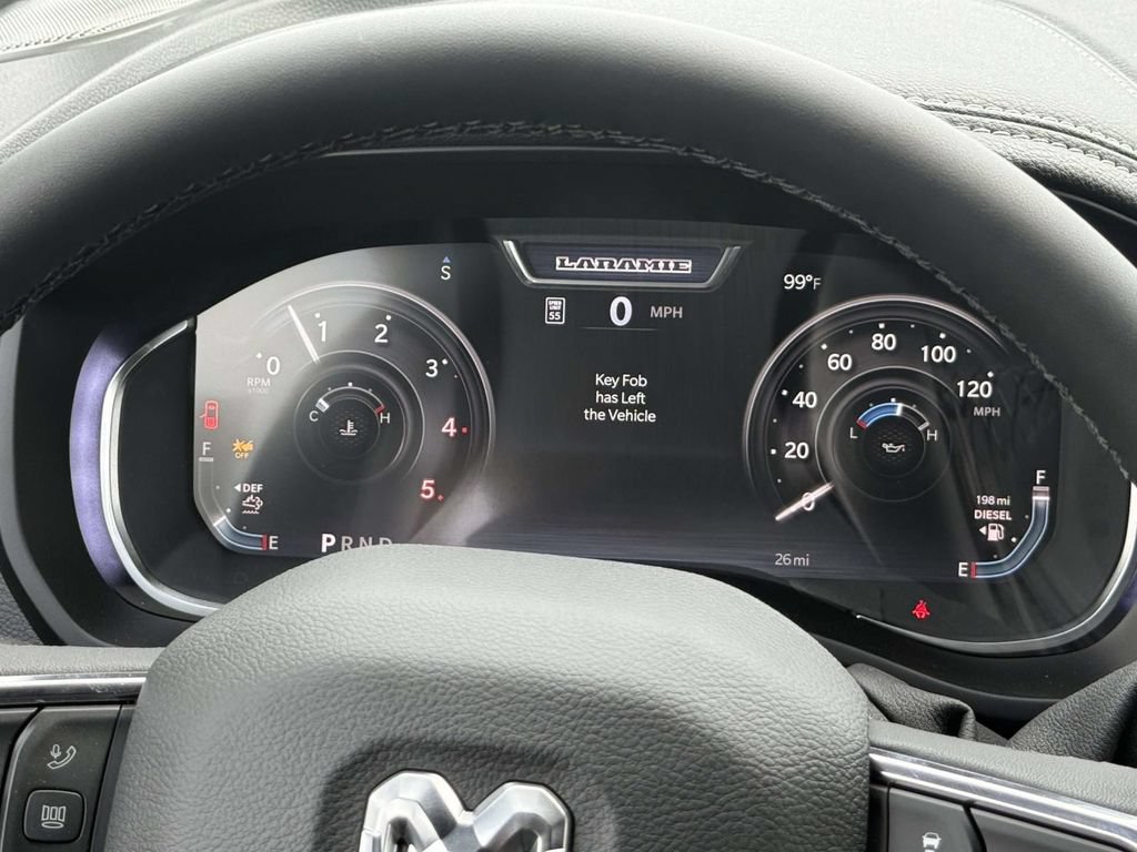 New 2026 RAM 2500 Laramie AWD/4WD image 12