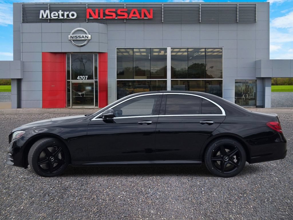 Used 2017 Mercedes-Benz E 300 image 3