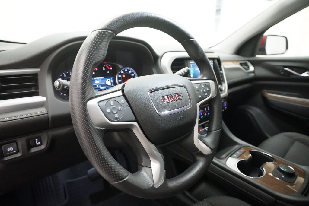 Used 2023 GMC Acadia SLE AWD/4WD image 8
