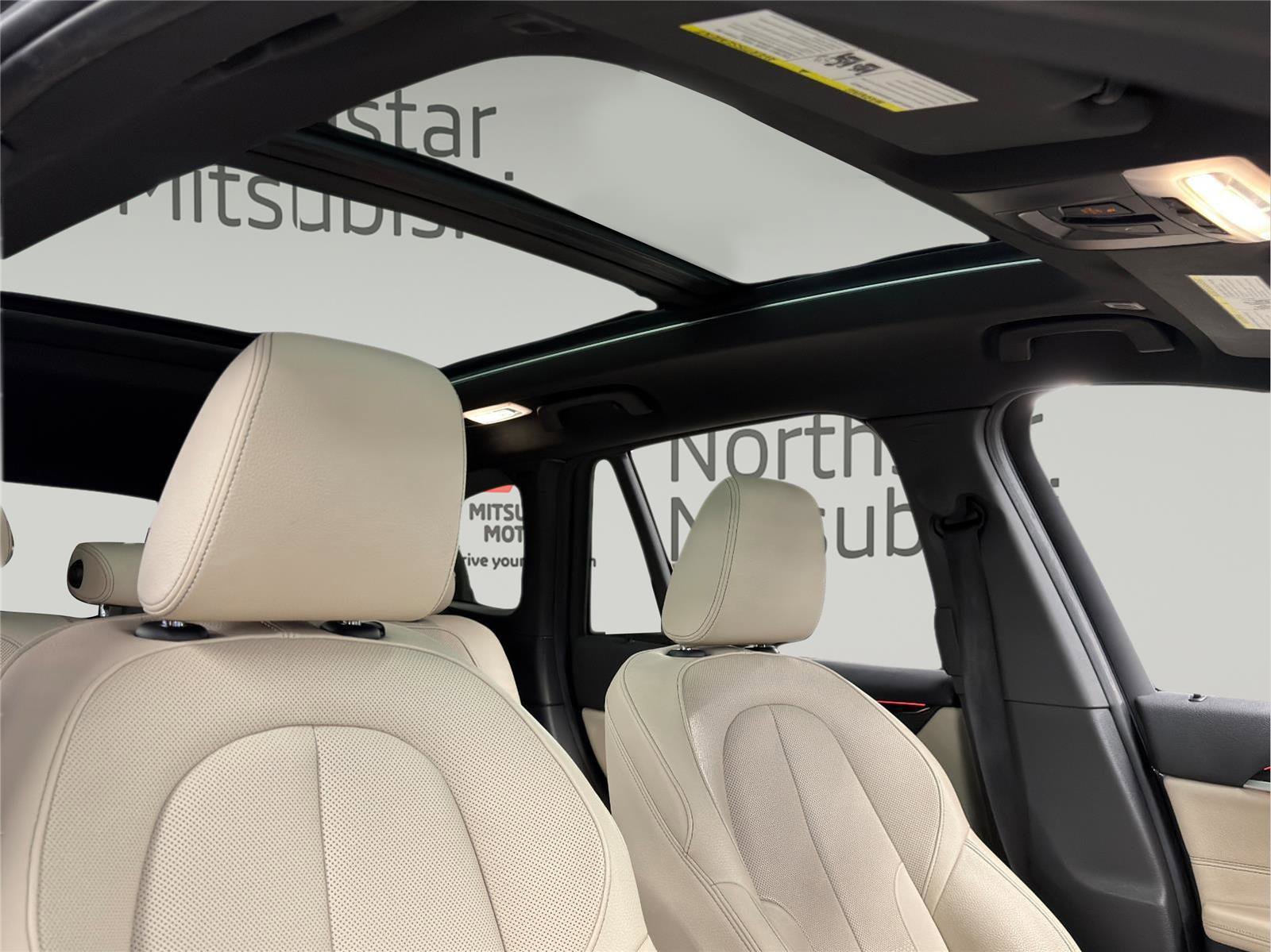 Used 2021 BMW X1 xDrive28i w/ M Sport Package image 23