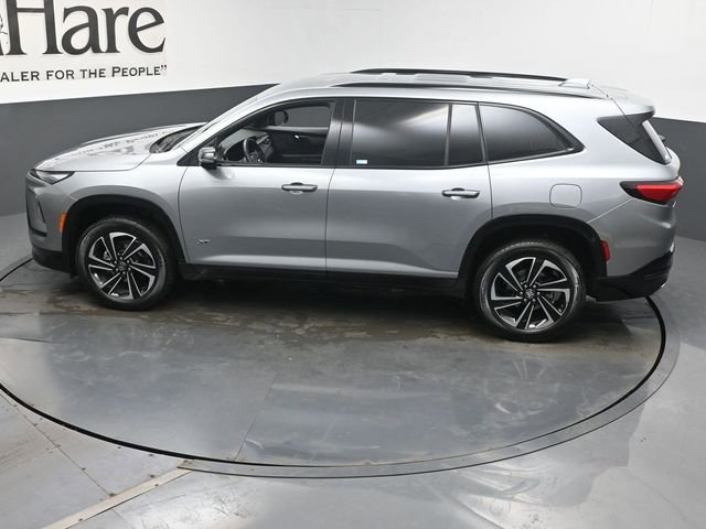 Used 2025 Buick Enclave Sport Touring FWD image 45