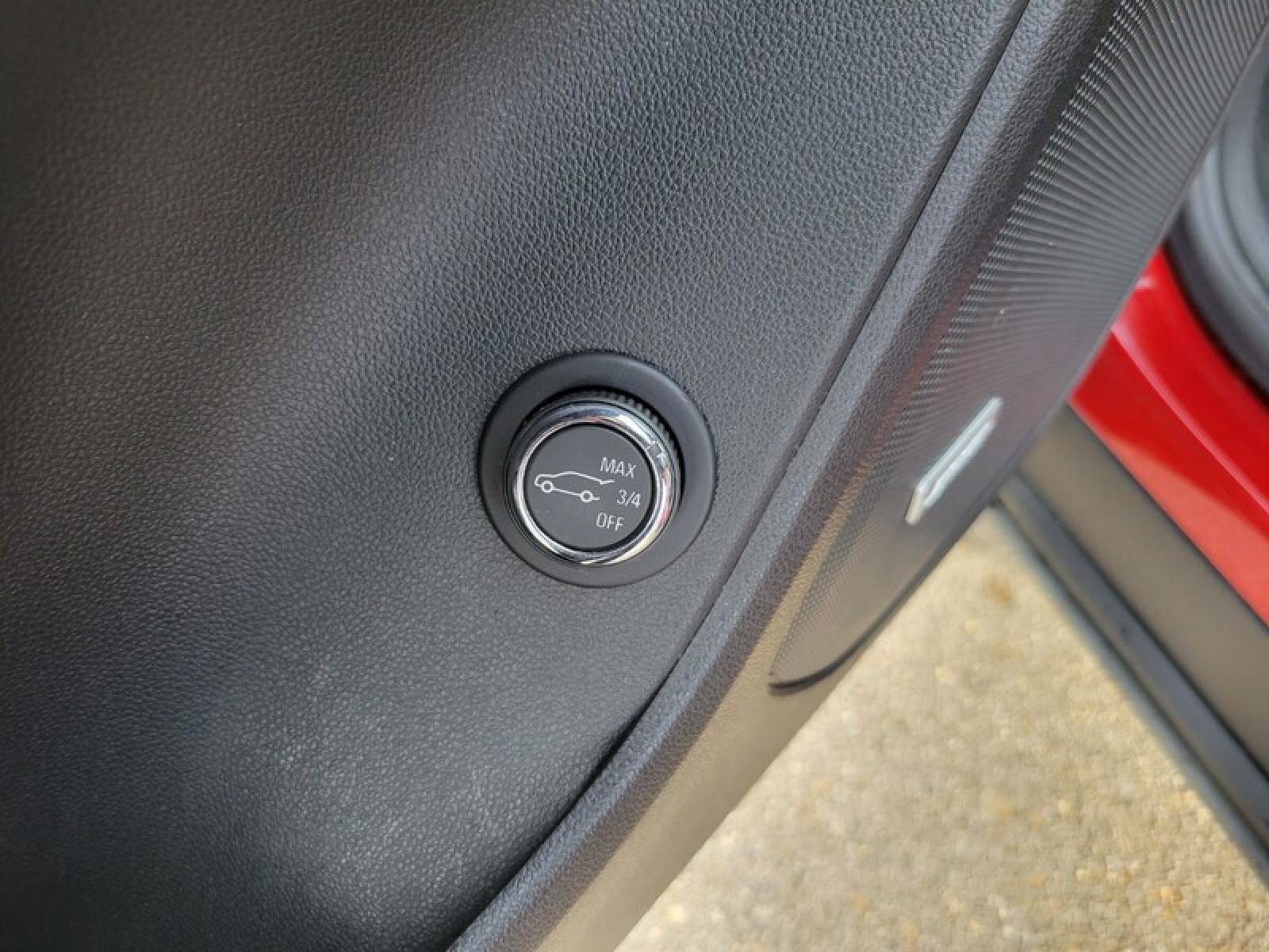 Used 2022 Chevrolet Blazer RS w/ Enhanced Convenience Package FWD image 27