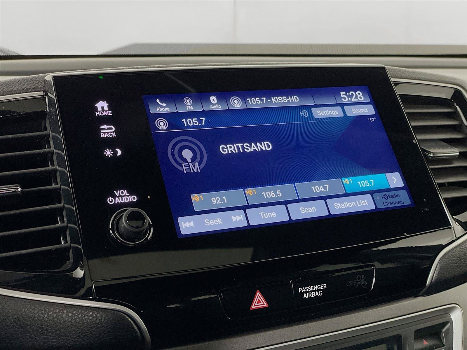 Used 2023 Honda Passport EX-L image 19