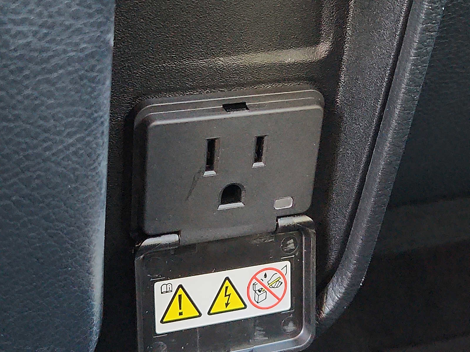 Used 2025 RAM 1500 Big Horn image 26