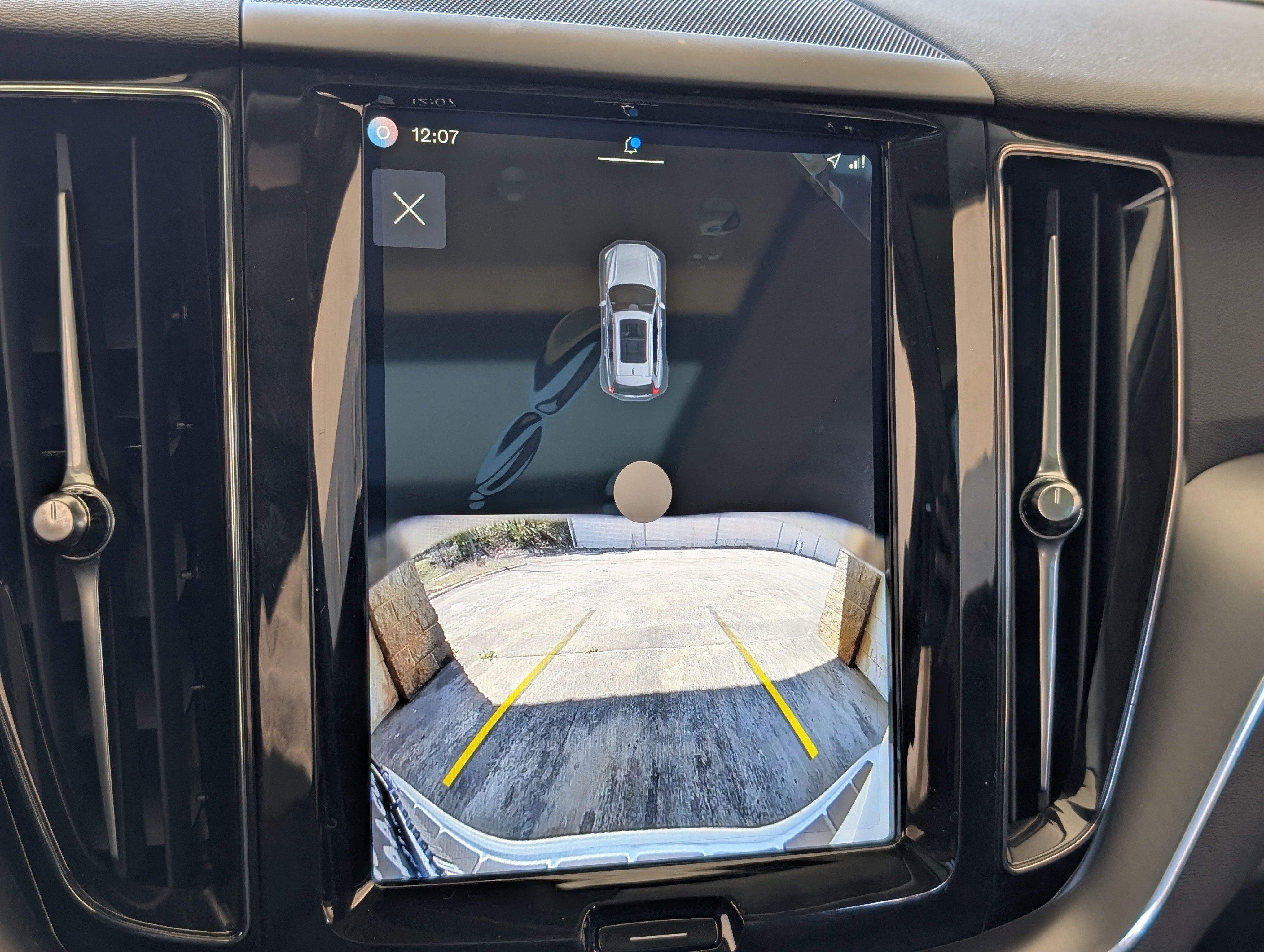 Used 2024 Volvo XC60 B5 Core image 29