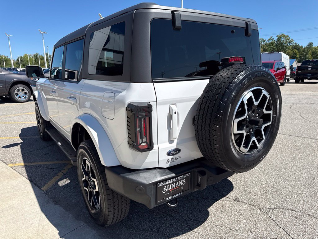 Used 2023 Ford Bronco Outer Banks AWD/4WD image 7