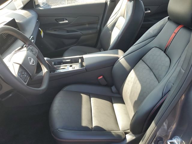 New 2026 Nissan Sentra SR w/ SR Premium Package image 17