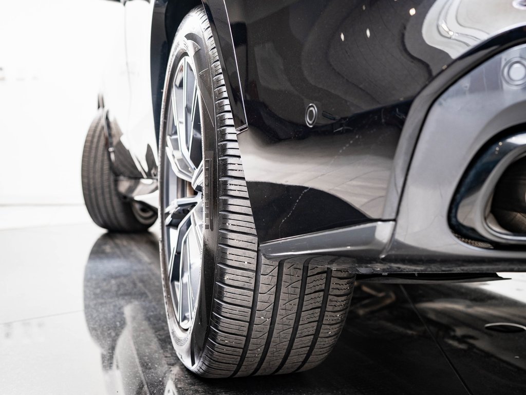 Certified 2024 BMW X5 xDrive50e w/ Executive Package image 42