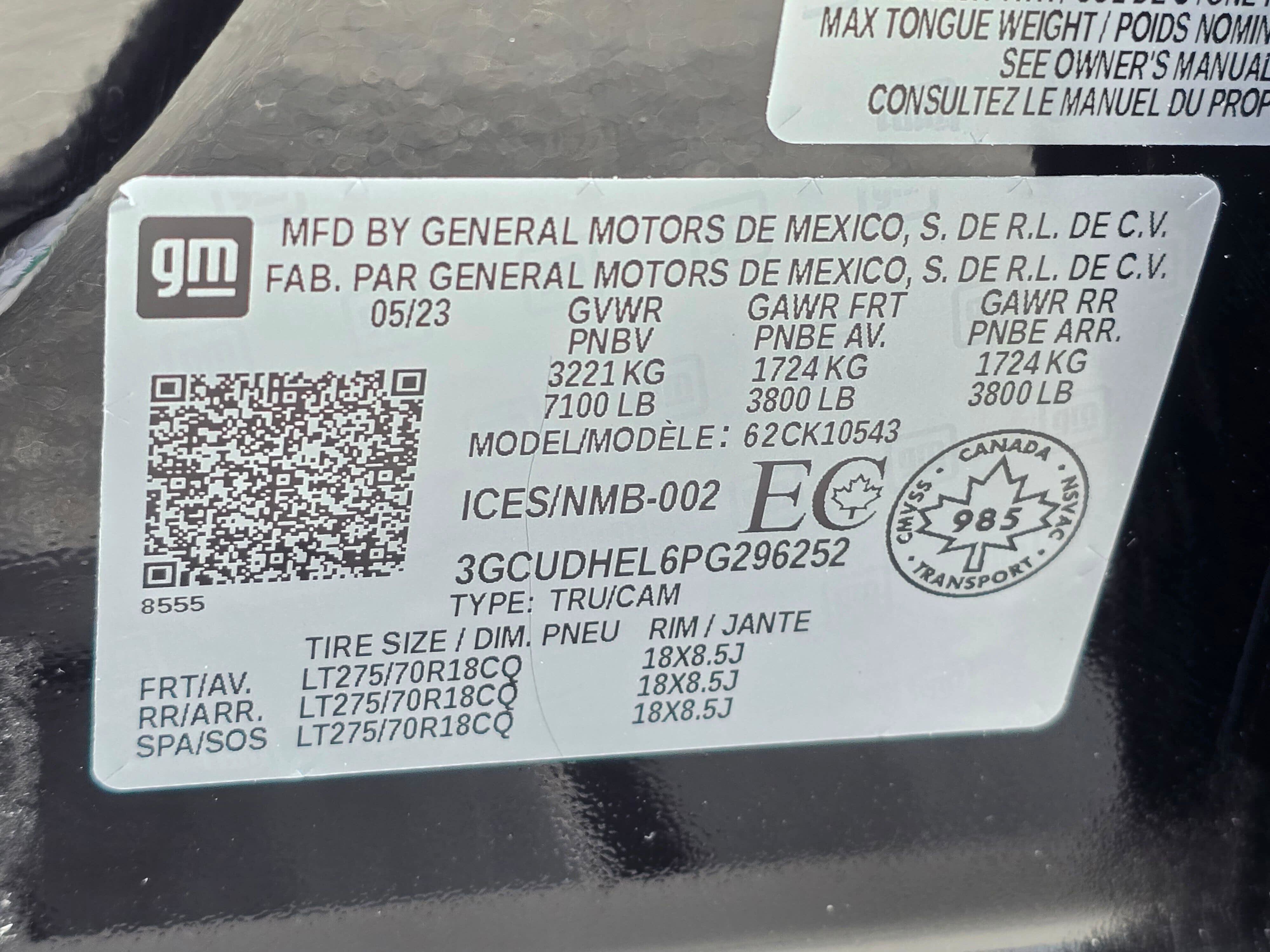 Used 2023 Chevrolet Silverado 1500 ZR2 image 32