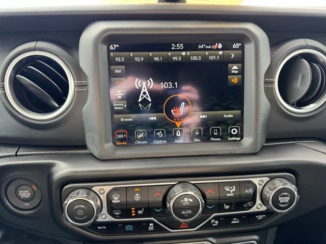 Certified 2022 Jeep Wrangler Unlimited Sahara w/ Cold Weather Group image 31