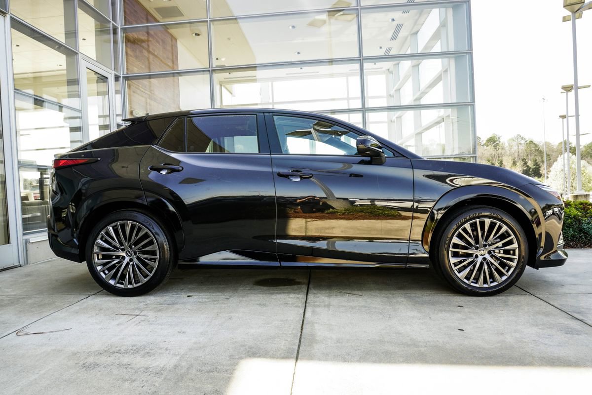 Used 2023 Lexus RZ 450e Premium w/ Accessory Package (2T) image 6