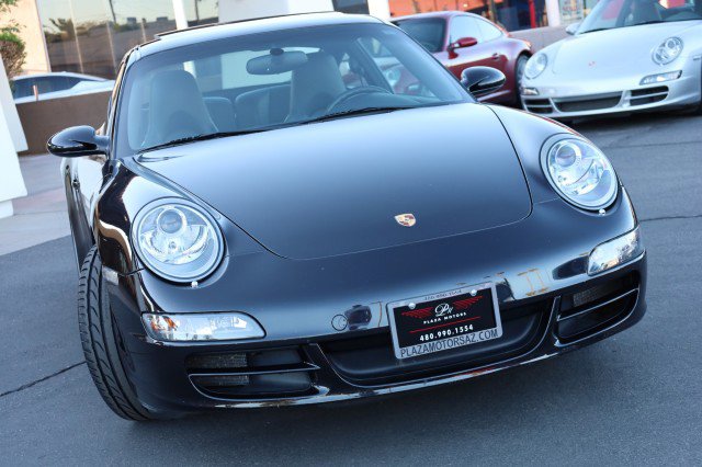 Used 2006 Porsche 911 Carrera S image 2