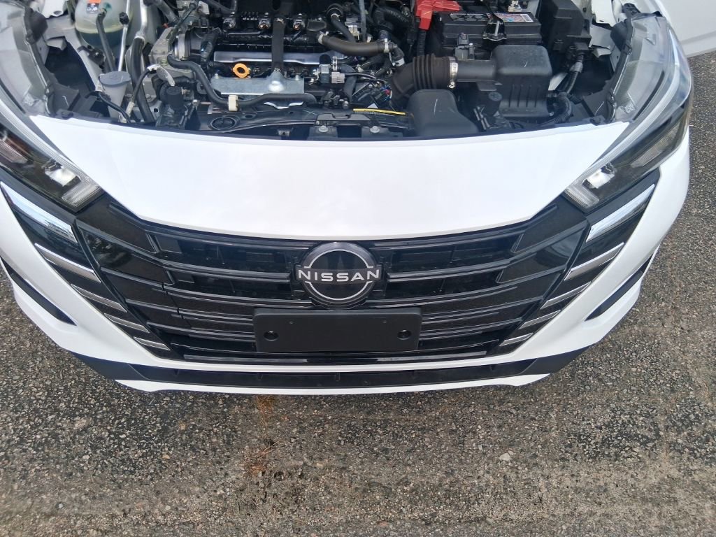 Used 2025 Nissan Versa S w/ Trunk Package image 22