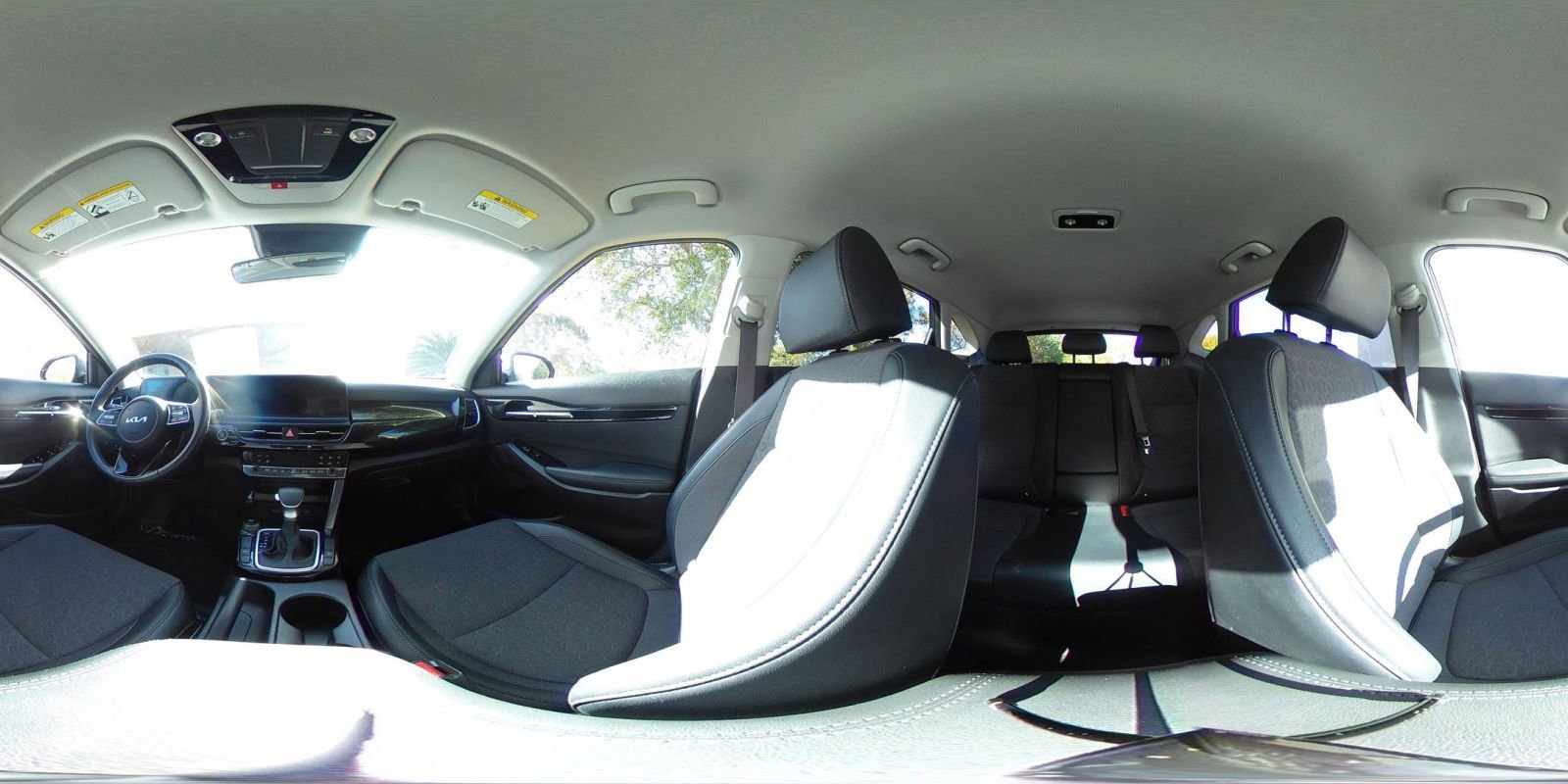 Used 2025 Kia Seltos S FWD image 38