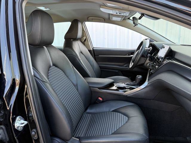 Used 2024 Toyota Camry SE image 27